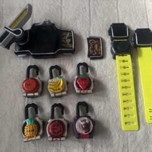 Kamen Rider Gaim Sengoku Driver With 6 Lock Seeds F/S-M501 from japan Rare  Good