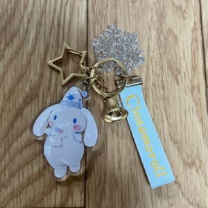 Perfect For Winter, Beautiful Sound, Cinnamon Roll Acrylic Key Chain F/S-M501 fr