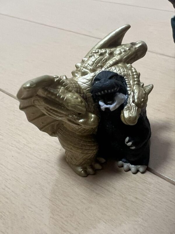 Godzilla Monster King Club Vs Ghidra F/S-M503 from japan Rare  Good condition