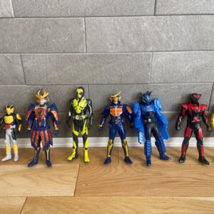 8 Kamen Rider Soft Vinyls F/S-M503 from japan Rare  Good condition