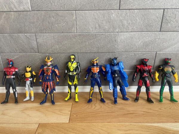 8 Kamen Rider Soft Vinyls F/S-M503 from japan Rare  Good condition