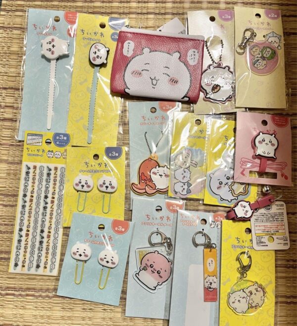 Chiikawa 100 Yen Shop Goods 16-Piece Set