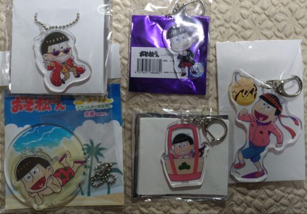 Osomatsu-San Osomatsu Acrylic Keychain Set F/S-M501 from japan Rare  Good condit