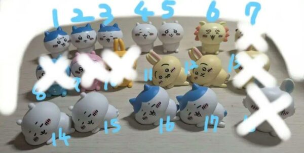Chiikawa Hachiware Rabbit Flying Gallery Mascot 100 Yen Store