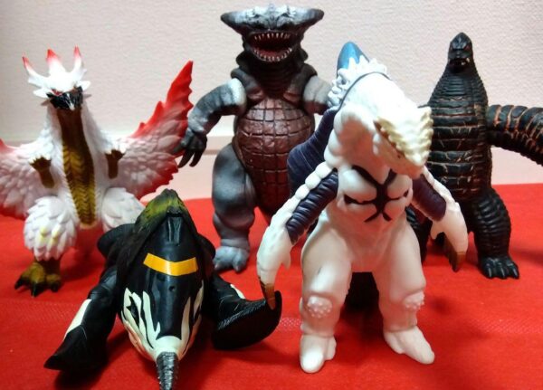 Ultraman Monster Soft Vinyl Set Of 6 F/S-M503 from japan Rare  Good condition