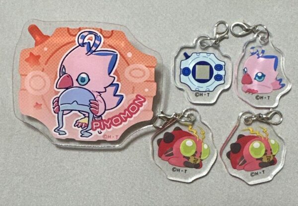 Digimon Adventure Acrylic Badge Charm Piyomon Tentmon F/S-M503 from japan Rare