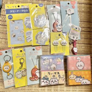 Chiikawa 100 Yen Shop Goods 12-Piece Set