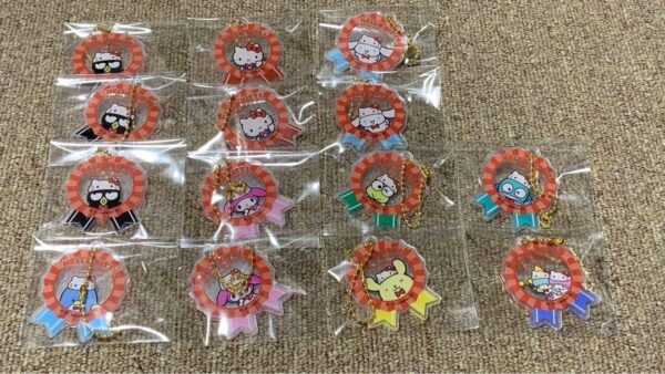Hello Kitty 50Th Anniversary Acrylic Keychain F/S-M503 from japan Rare  Good con