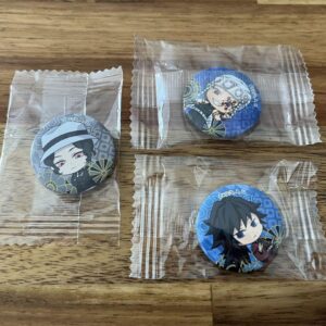 Demon Slayer: Kimetsu No Yaiba Kura Sushi Can Badge Tomioka Giyuu Uzui Tengen Ki