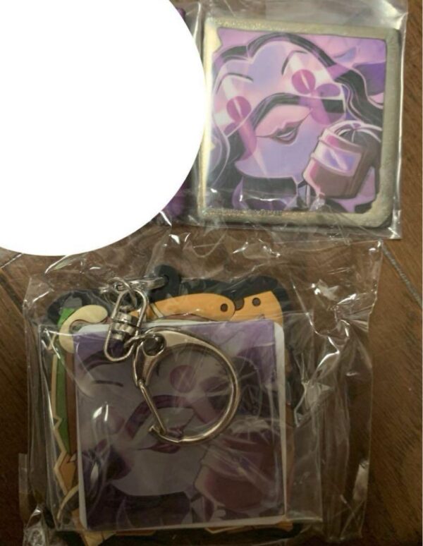 Personality 5: Dream Witch Icon Rubast Badge F/S-M501 from japan Rare  Good cond