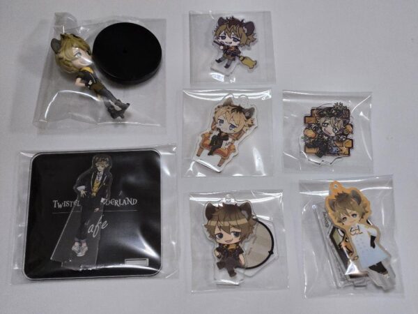Twisted Wonderland Ruggy Acrylic Stand F/S-M503 from japan Rare  Good condition