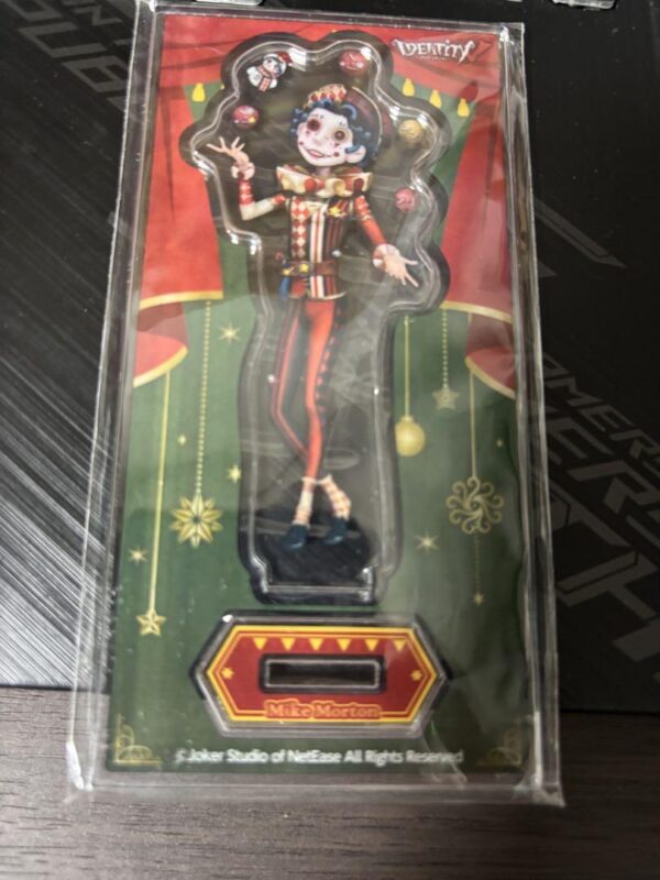 Personality 5: Acrobat Acrylic Stand F/S-M501 from japan Rare  Good condition