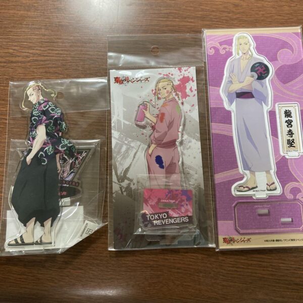 Tokyo Revengers Tolibe Ryuguji Ken Acrylic Stand 3 Types F/S-M501 from japan Rar