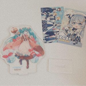 Hatsune Miku Acrylic Stand Set 2023 Yuki F/S-M501 from japan Rare  Good conditio