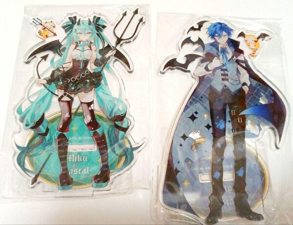 Hatsune Miku Kaito Rascal Acrylic Stand F/S-M501 from japan Rare  Good condition