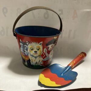 Tin Bucket Scoop F/S-M501 from japan Rare  Good condition