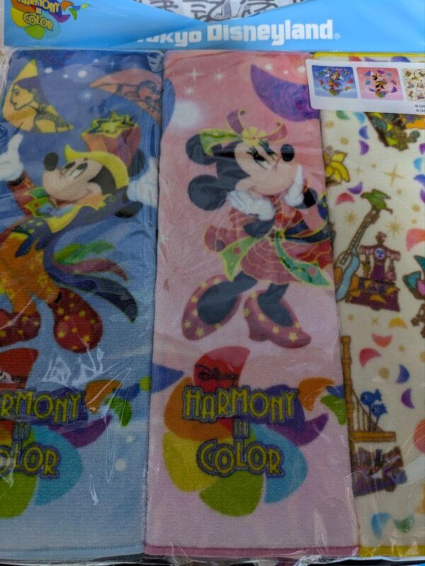 Tokyo Disneyland Harmony Inn Color Towel Set F/S-M503 from japan Rare  Good cond