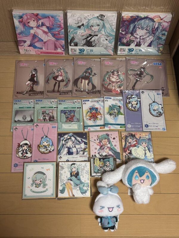 Hatsune Miku Goods F/S-M501 from japan Rare  Good condition