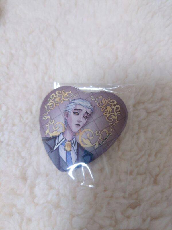 Personality 5 Sweet Paradise Heart Can Badge Hermit F/S-M501 from japan Rare  Go