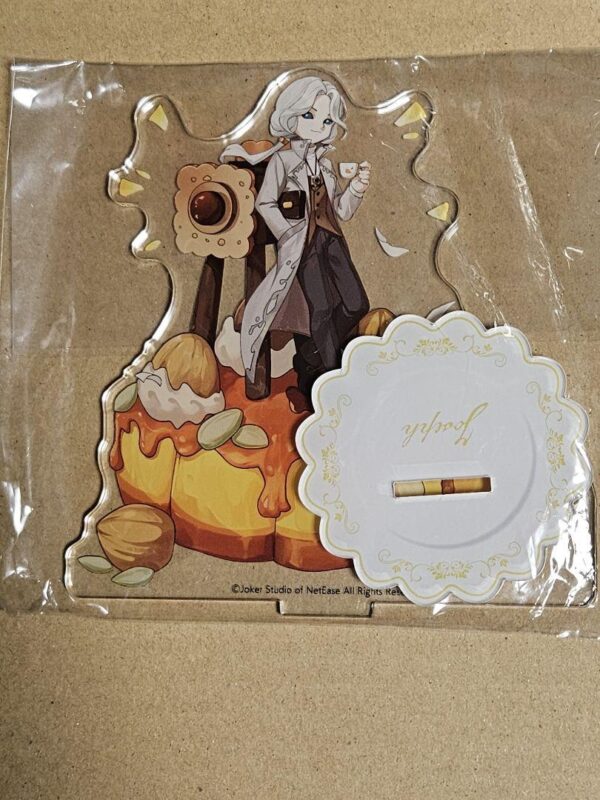 Personality V Identityv Photographer Edith Acrylic Stand F/S-M501 from japan Rar