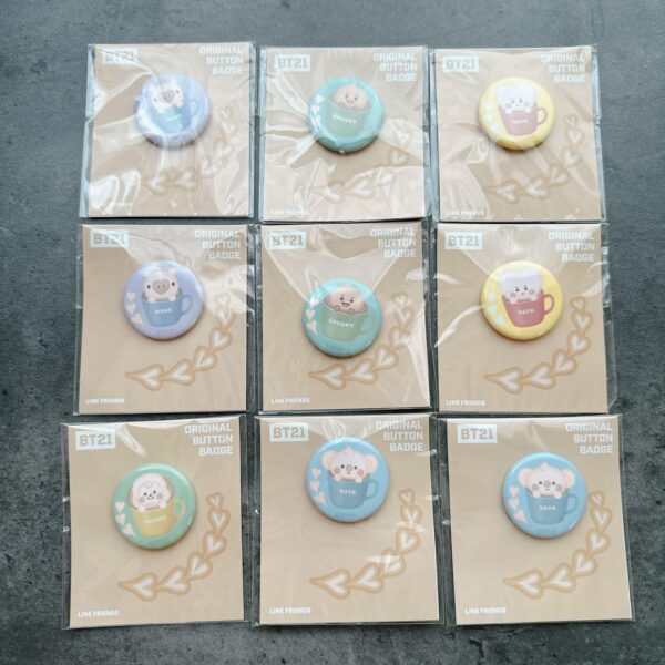 Bt21 Can Badge F/S-M501 from japan Rare  Good condition