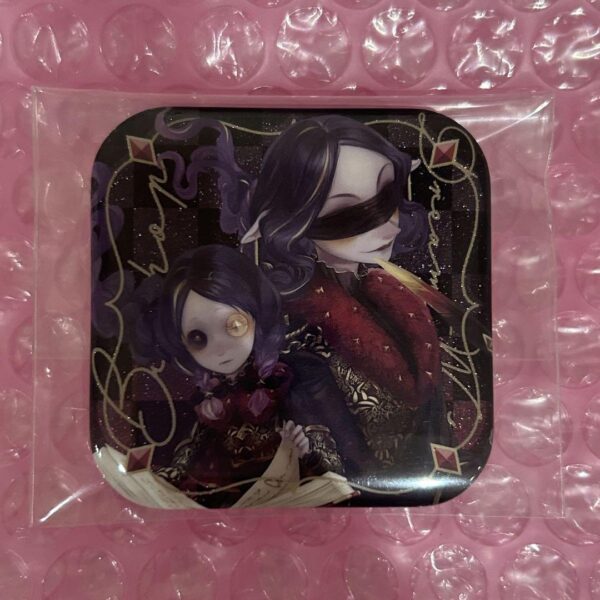 Personality 5: Dream Witch Idora Can Badge Black White F/S-M501 from japan Rare