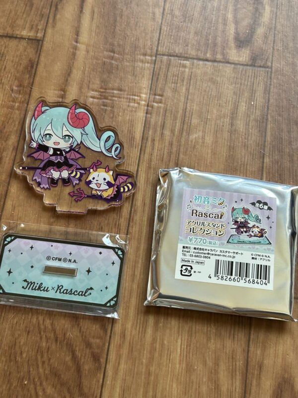 Hatsune Miku Rascal 2023 Acrylic Stand Collection F/S-M501 from japan Rare  Good