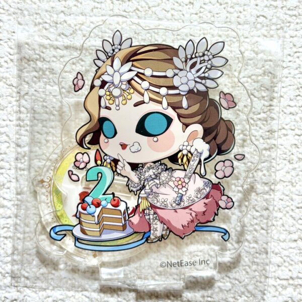 Identity V Personality Trading Acrylic Stand Blood Queen F/S-M501 from japan Rar