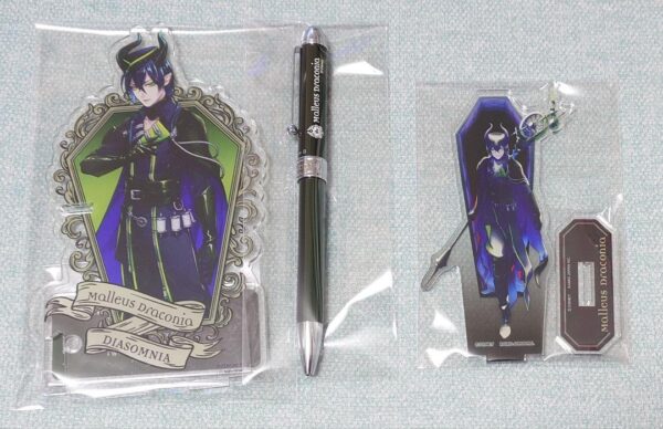 Twisted Wonderland Mareus 2-Piece Set F/S-M503 from japan Rare  Good condition