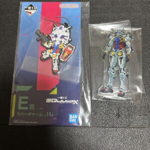 Gundam Zeke Axe Ichibankuji White Rubber Charm And Acrylic Stand F/S-M503 from j