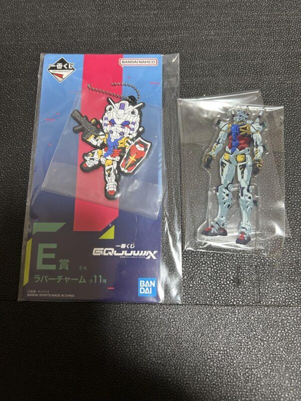Gundam Zeke Axe Ichibankuji White Rubber Charm And Acrylic Stand F/S-M503 from j