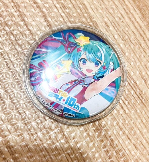 Madimir 2022 Hatsune Miku Can Badge F/S-M501 from japan Rare  Good condition