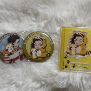 Tokyo Revengers Rascal Acrylic Stand Can Badge Kui Kazuko F/S-M501 from japan Ra